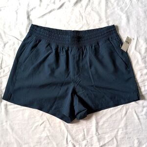 Old Navy Stretch tech shorts